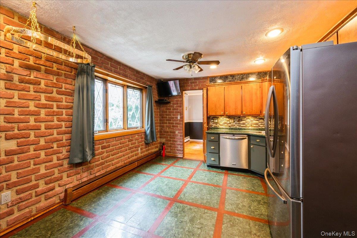 1014 Kings Parkway, North Baldwin, NY 11510