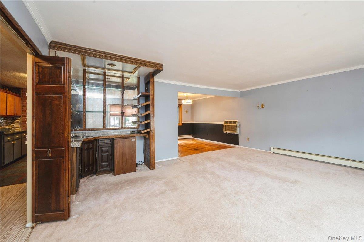 1014 Kings Parkway, North Baldwin, NY 11510