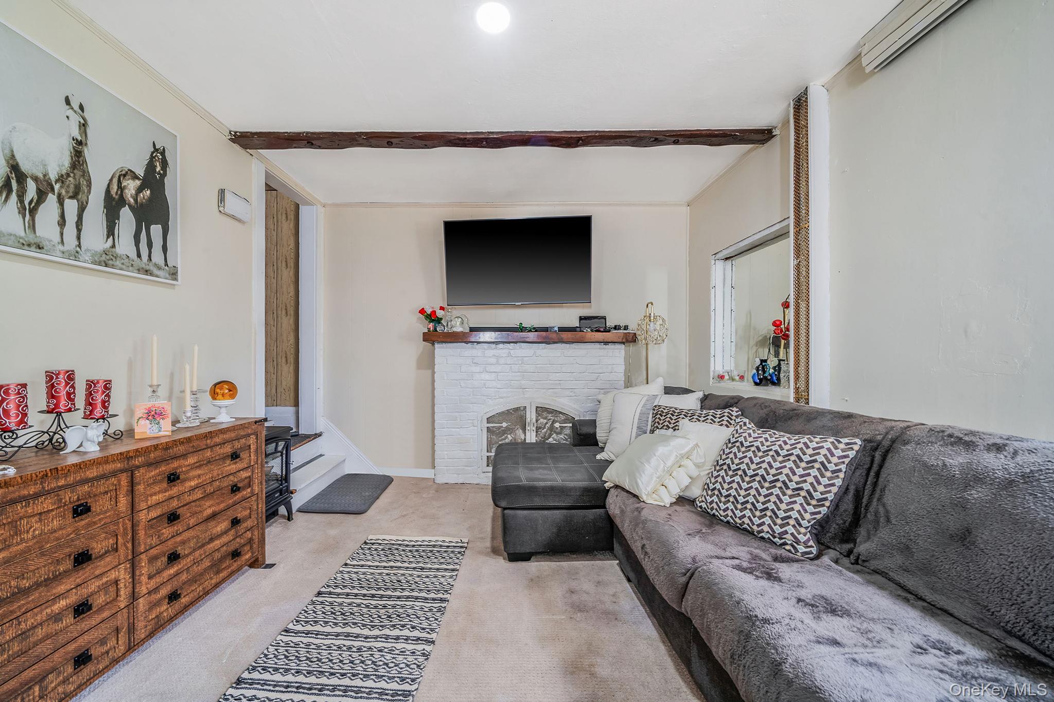 173 E Seaman Avenue, Freeport, NY 11520