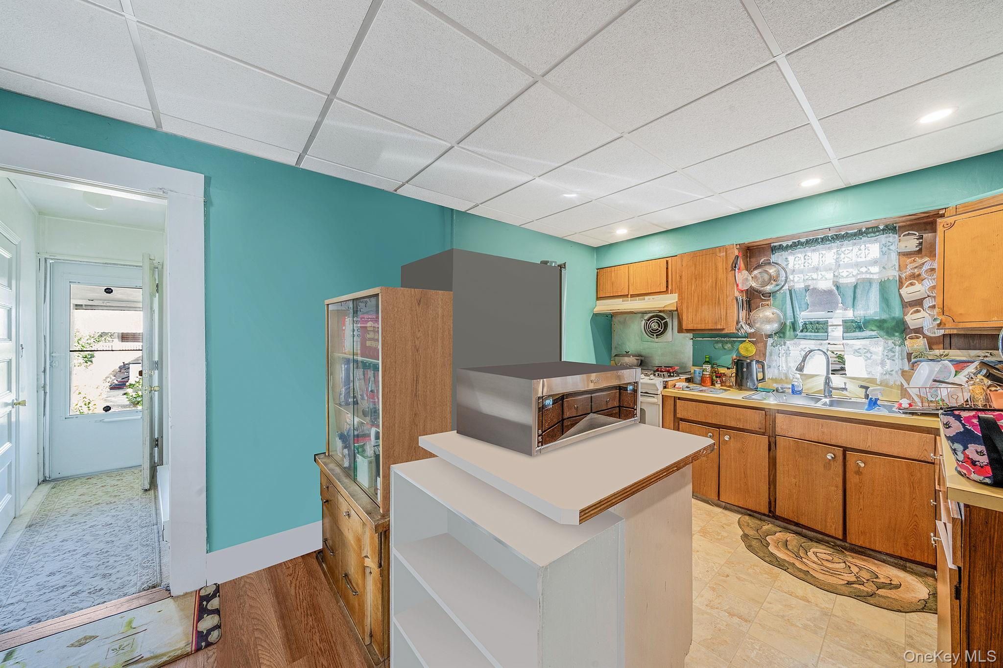 173 E Seaman Avenue, Freeport, NY 11520