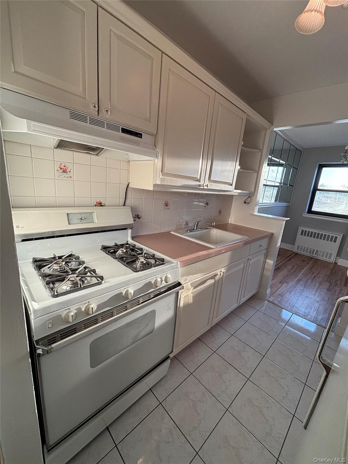 4200 Herkimer Place # 7E, Bronx, NY 10470