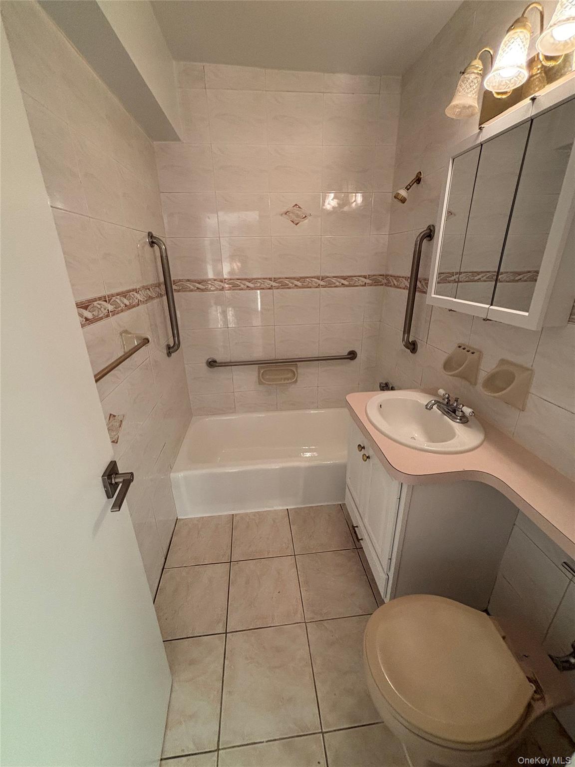 4200 Herkimer Place # 7E, Bronx, NY 10470