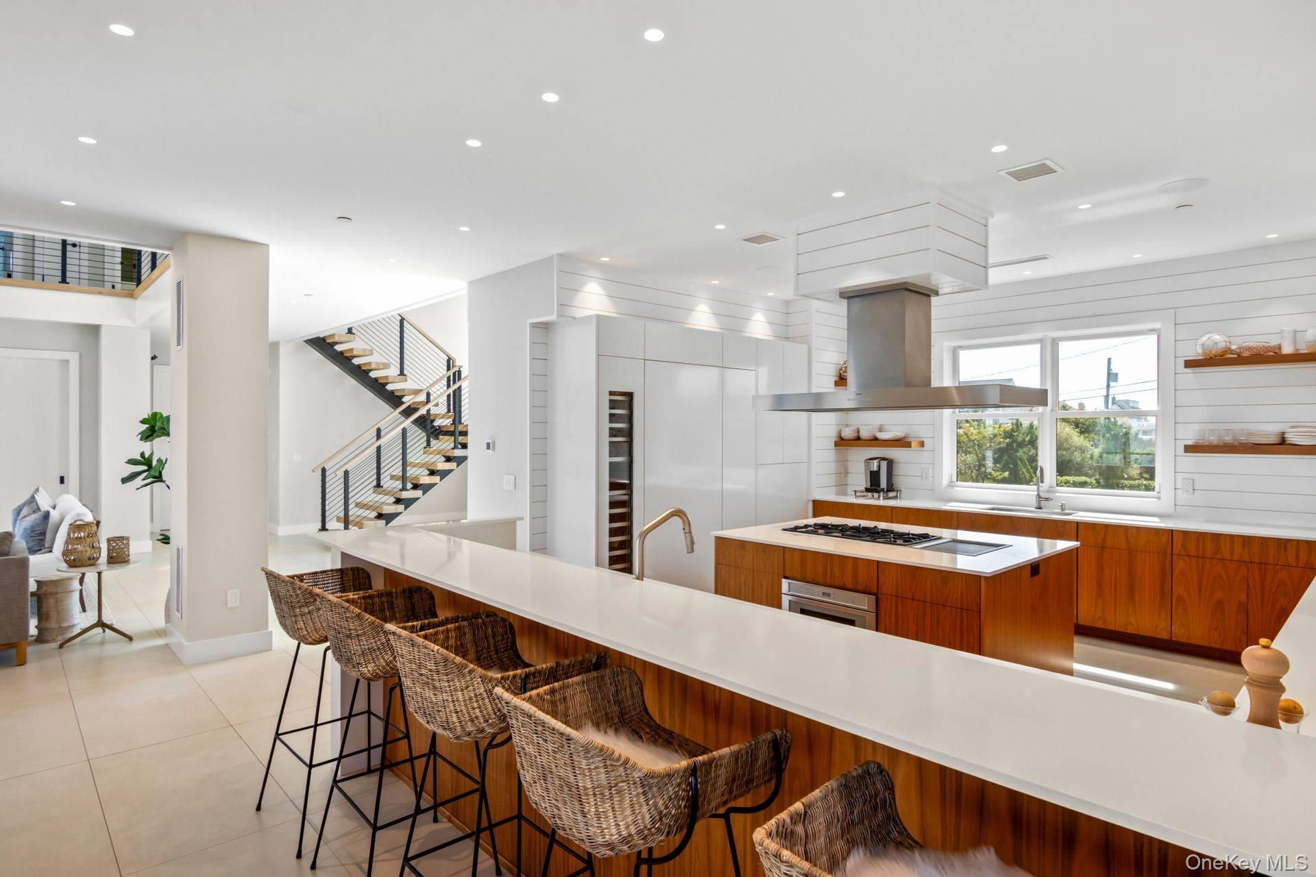 20 Cove Lane, Westhampton Dunes, NY 11978