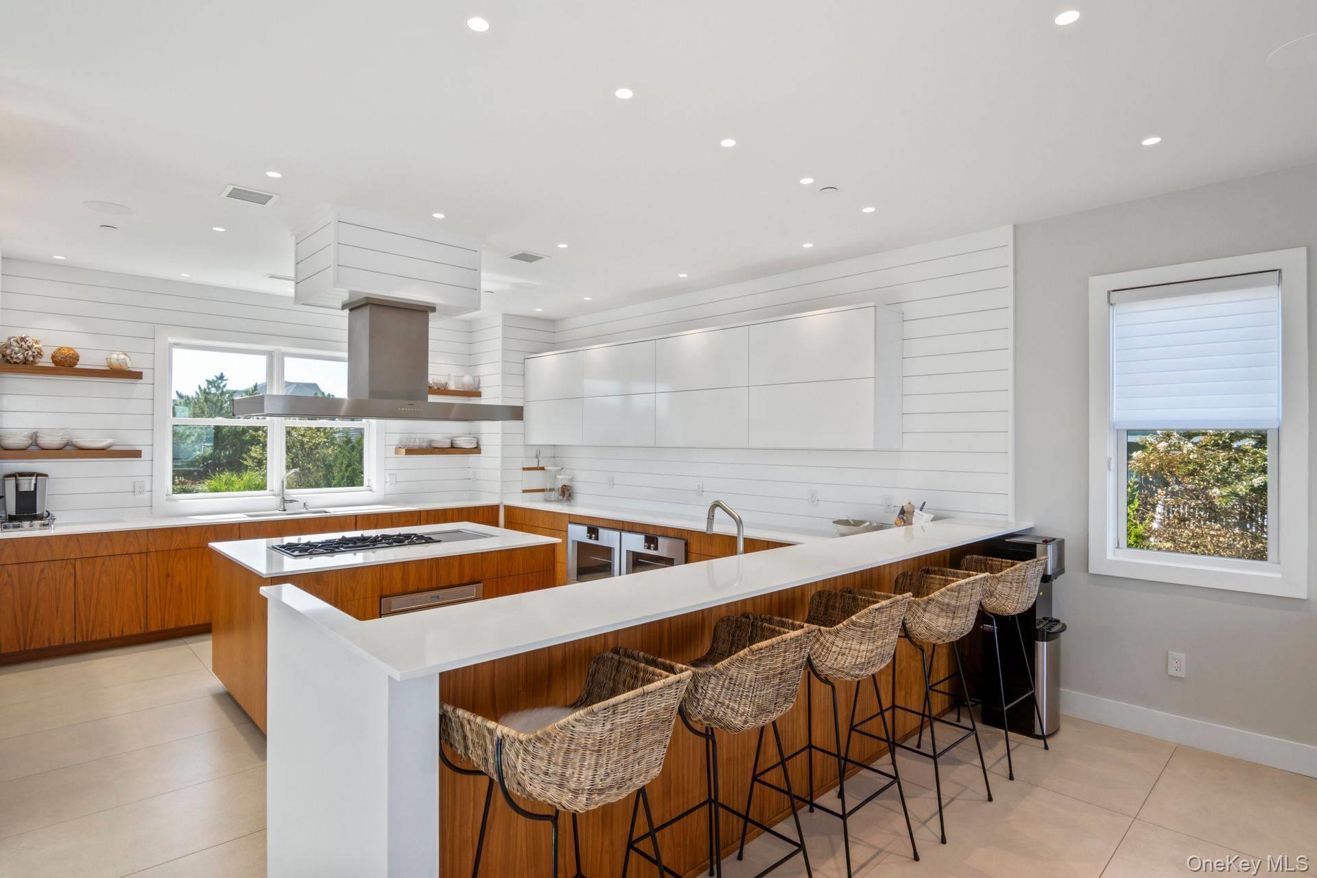 20 Cove Lane, Westhampton Dunes, NY 11978