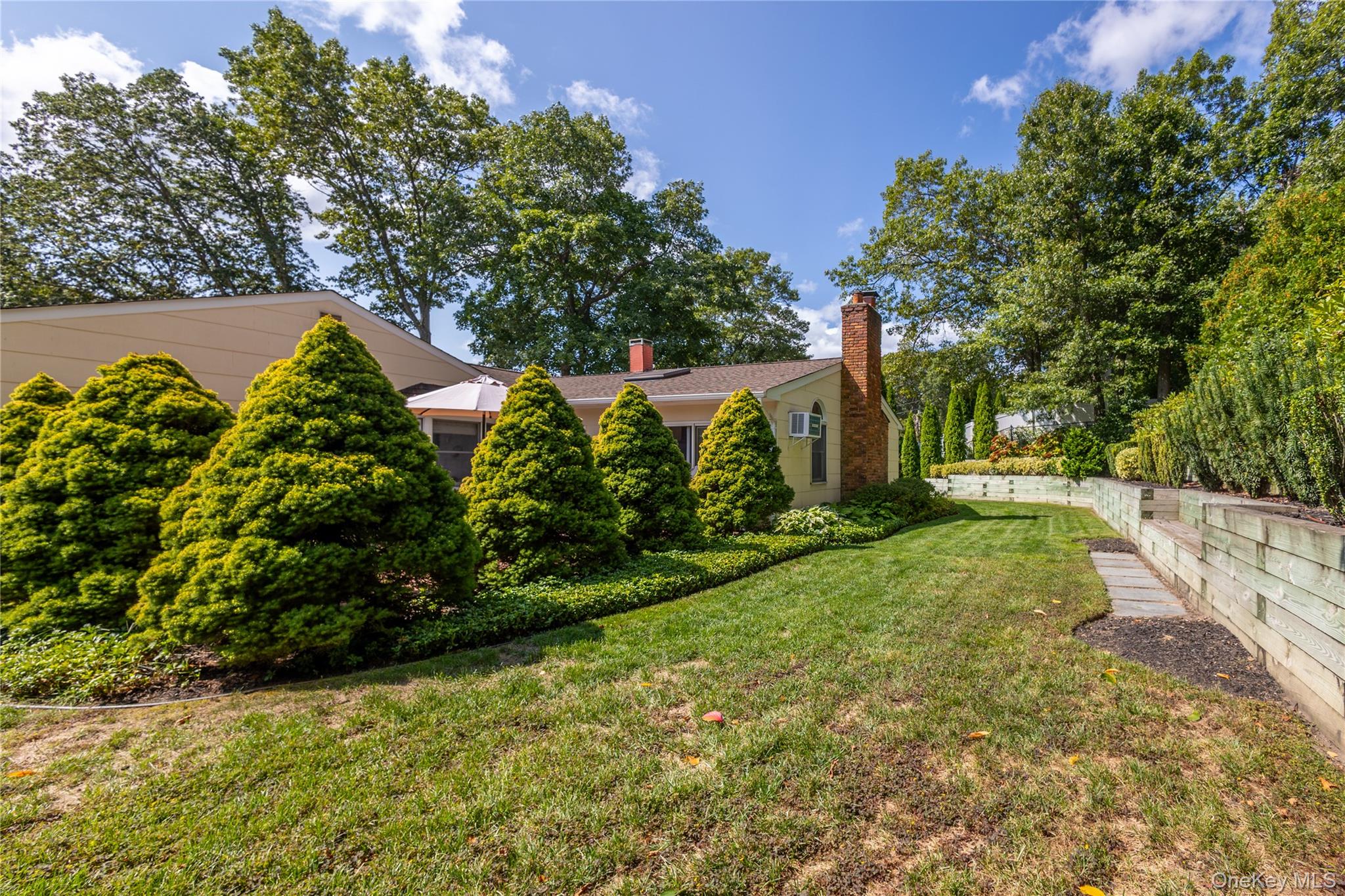 66 Barker Drive, Stony Brook, NY 11790