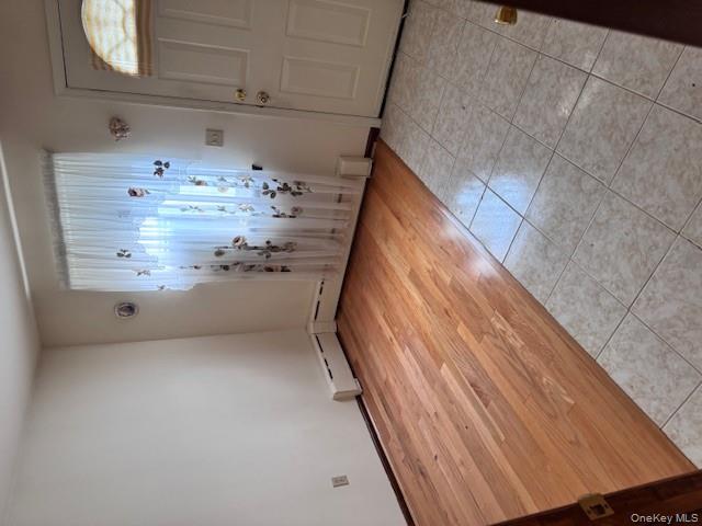 1264 Hobart Avenue, Bronx, NY 10461