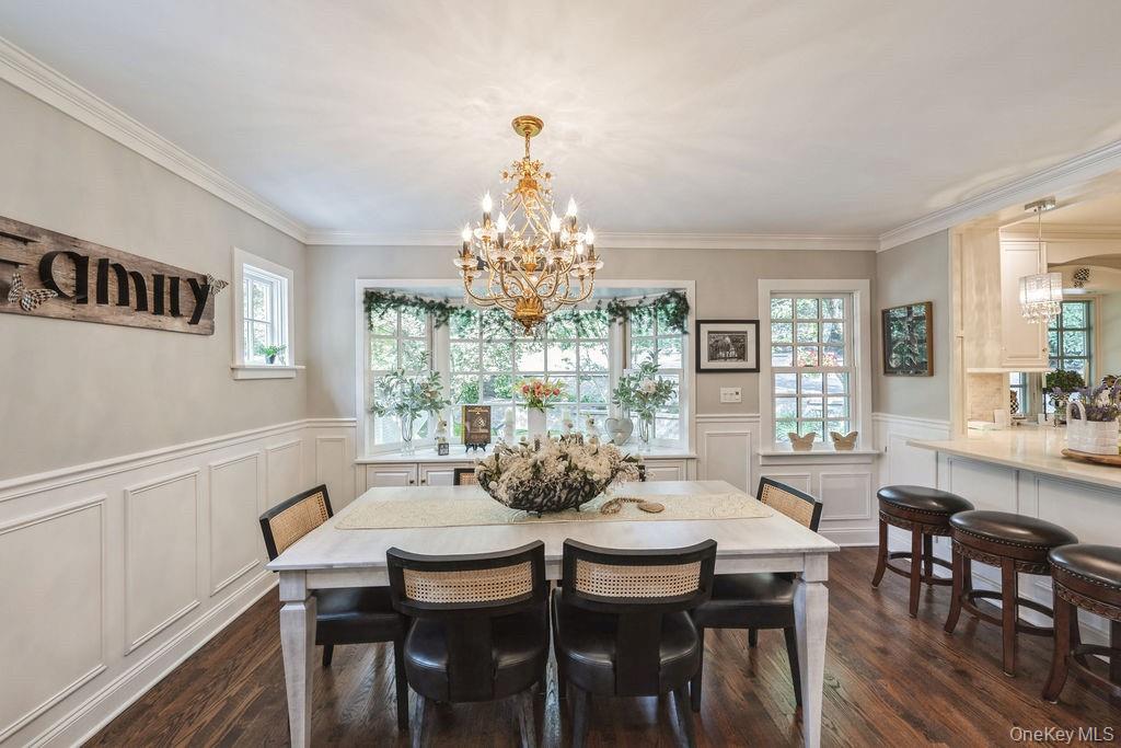 15 Briarwood Drive, Huntington, NY 11743