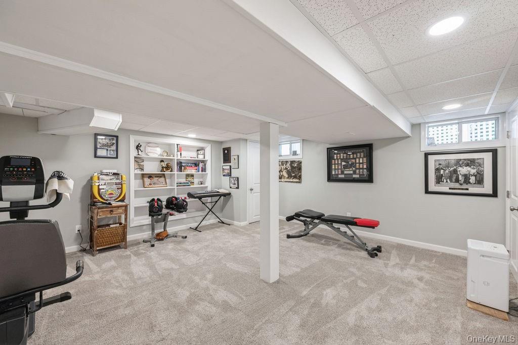 15 Briarwood Drive, Huntington, NY 11743