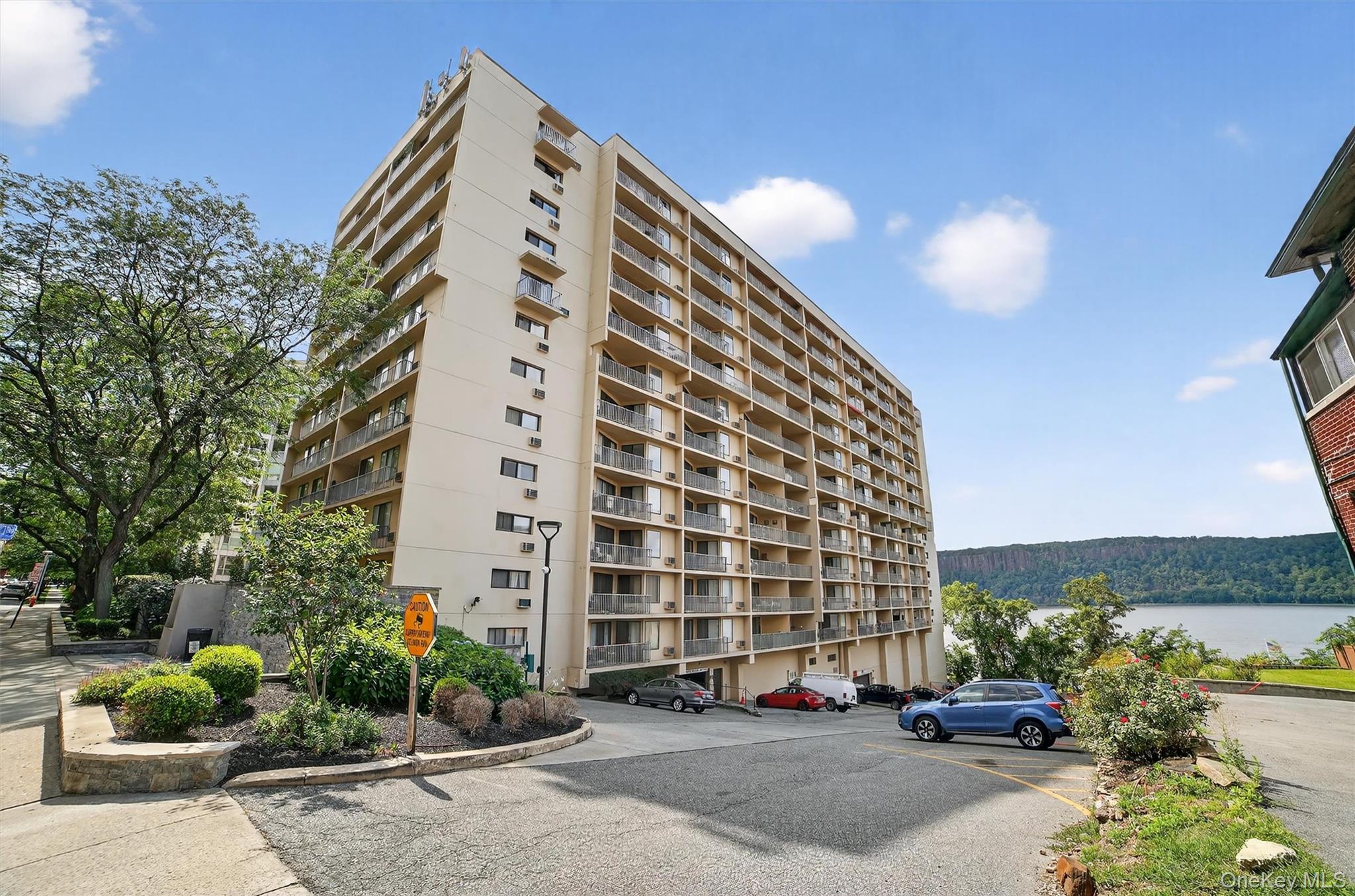 1155 Warburton Avenue # 10A, Yonkers, NY 10701