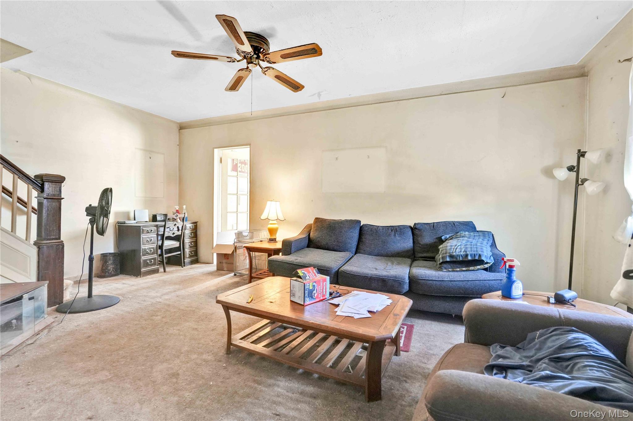 42 Satterie Avenue, Valley Stream, NY 11580