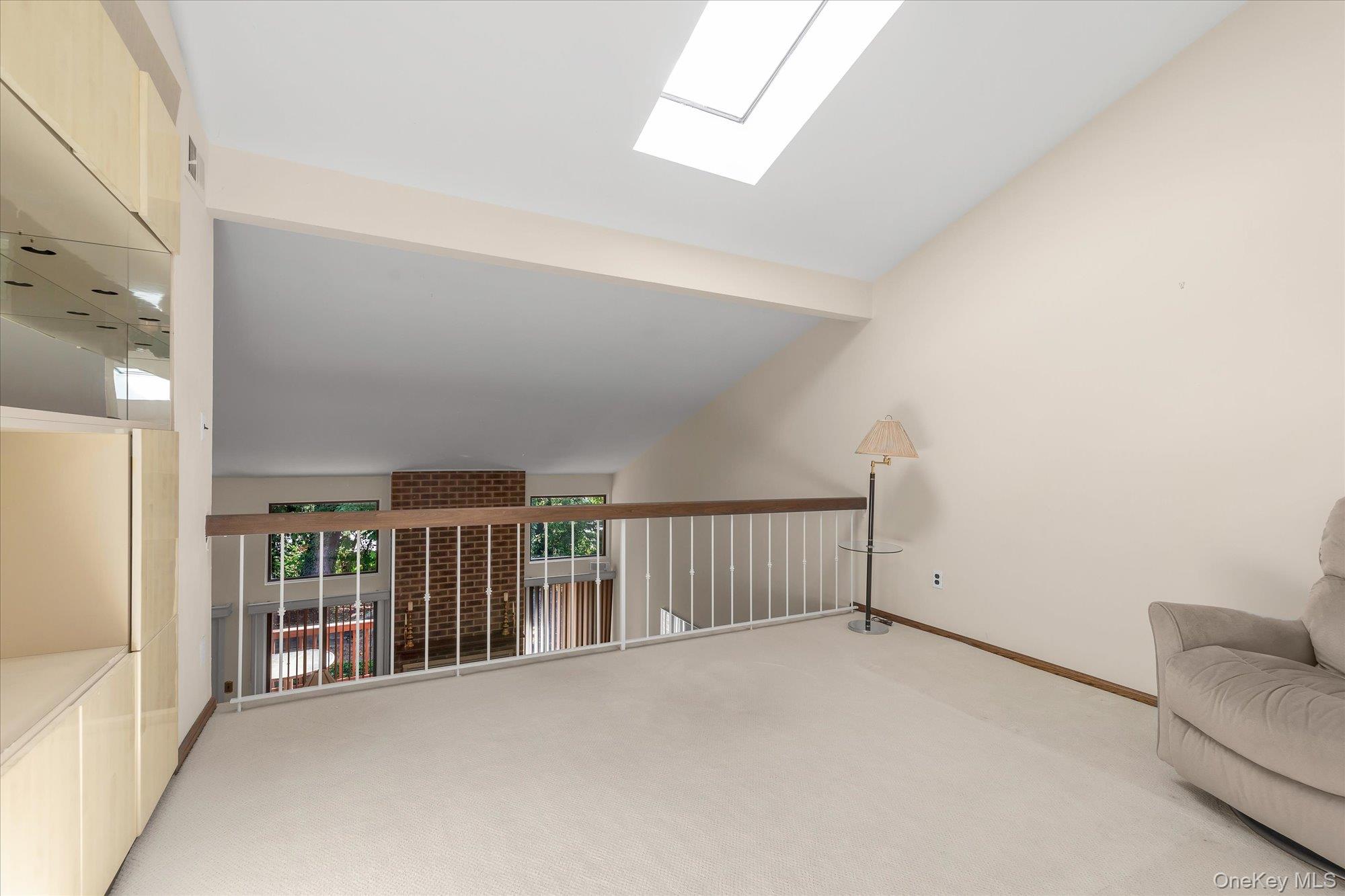 3 Cricket Club Drive, Roslyn, NY 11576