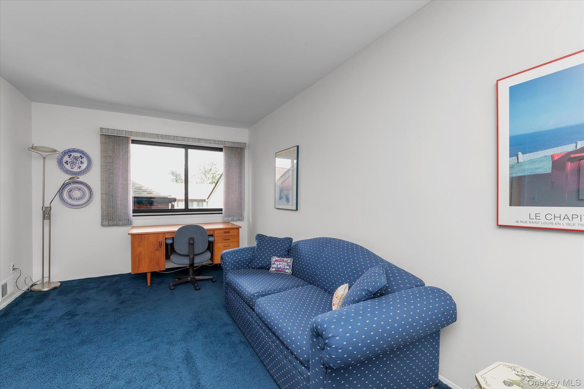 3 Cricket Club Drive, Roslyn, NY 11576