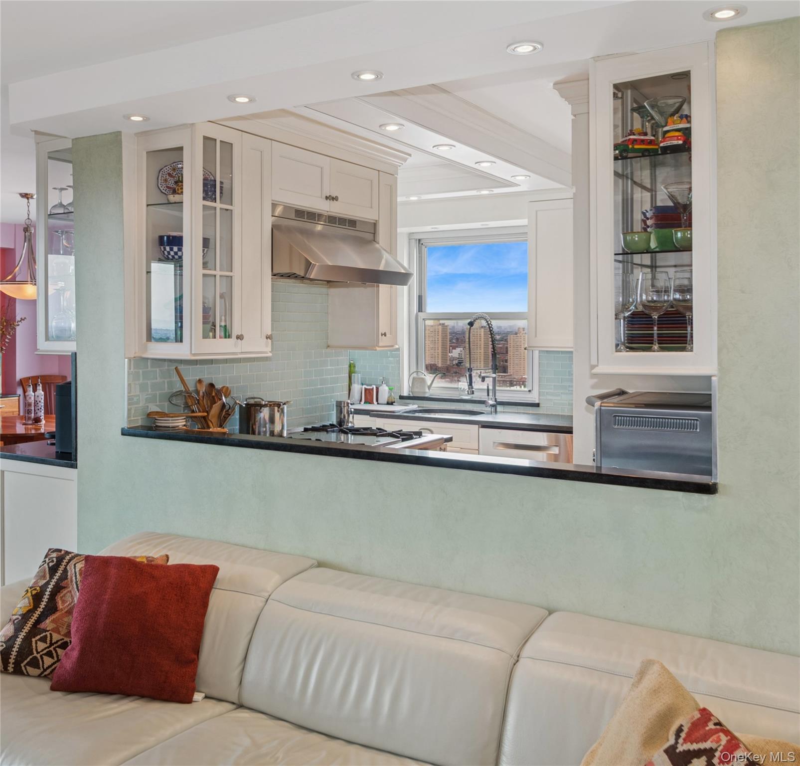 110-11 Queens Boulevard # 31C, Forest Hills, NY 11375