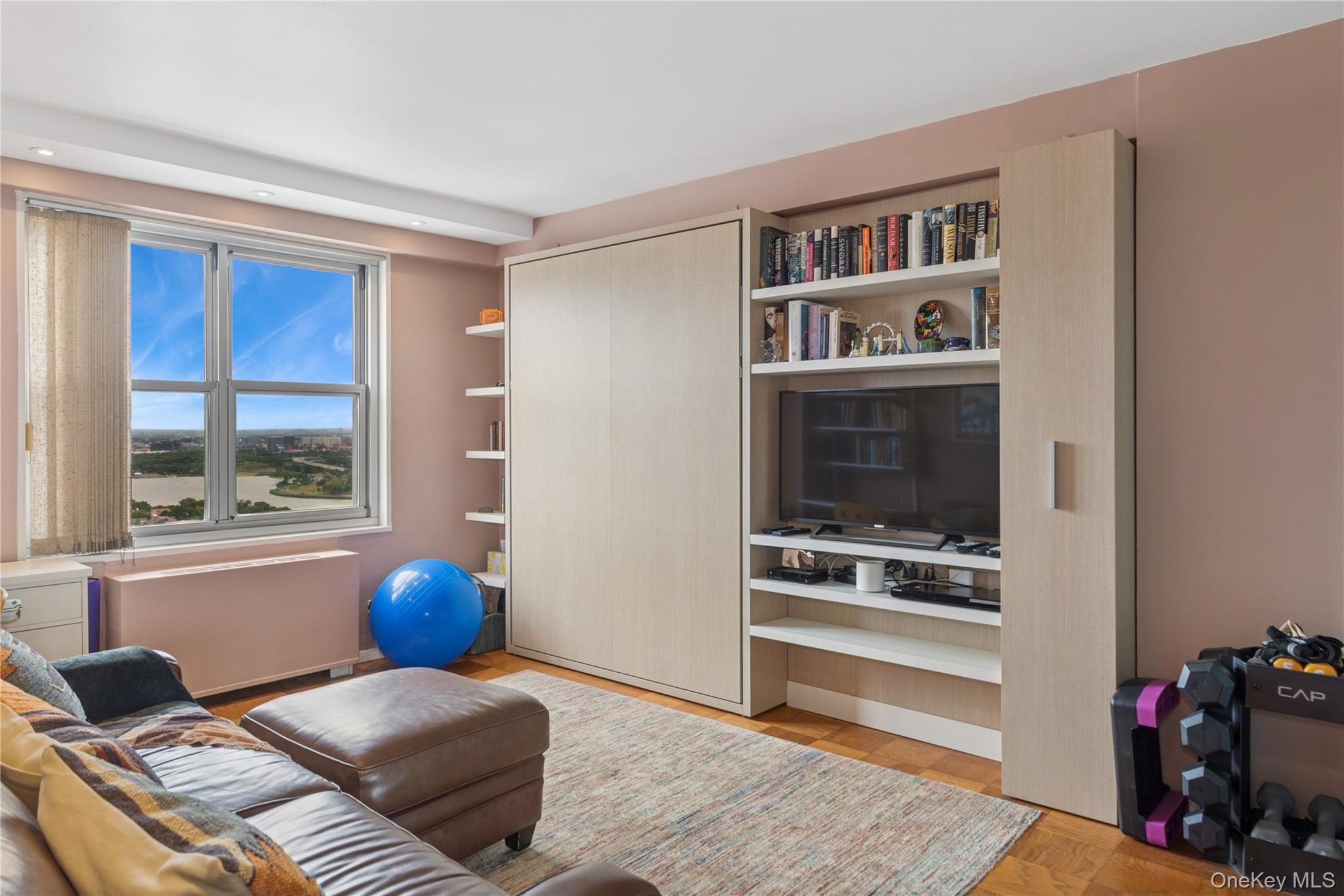 110-11 Queens Boulevard # 31C, Forest Hills, NY 11375