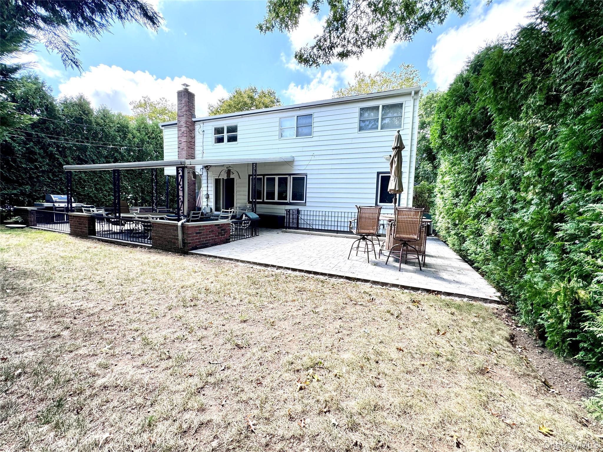 195 Sackville Road, Garden City, NY 11530