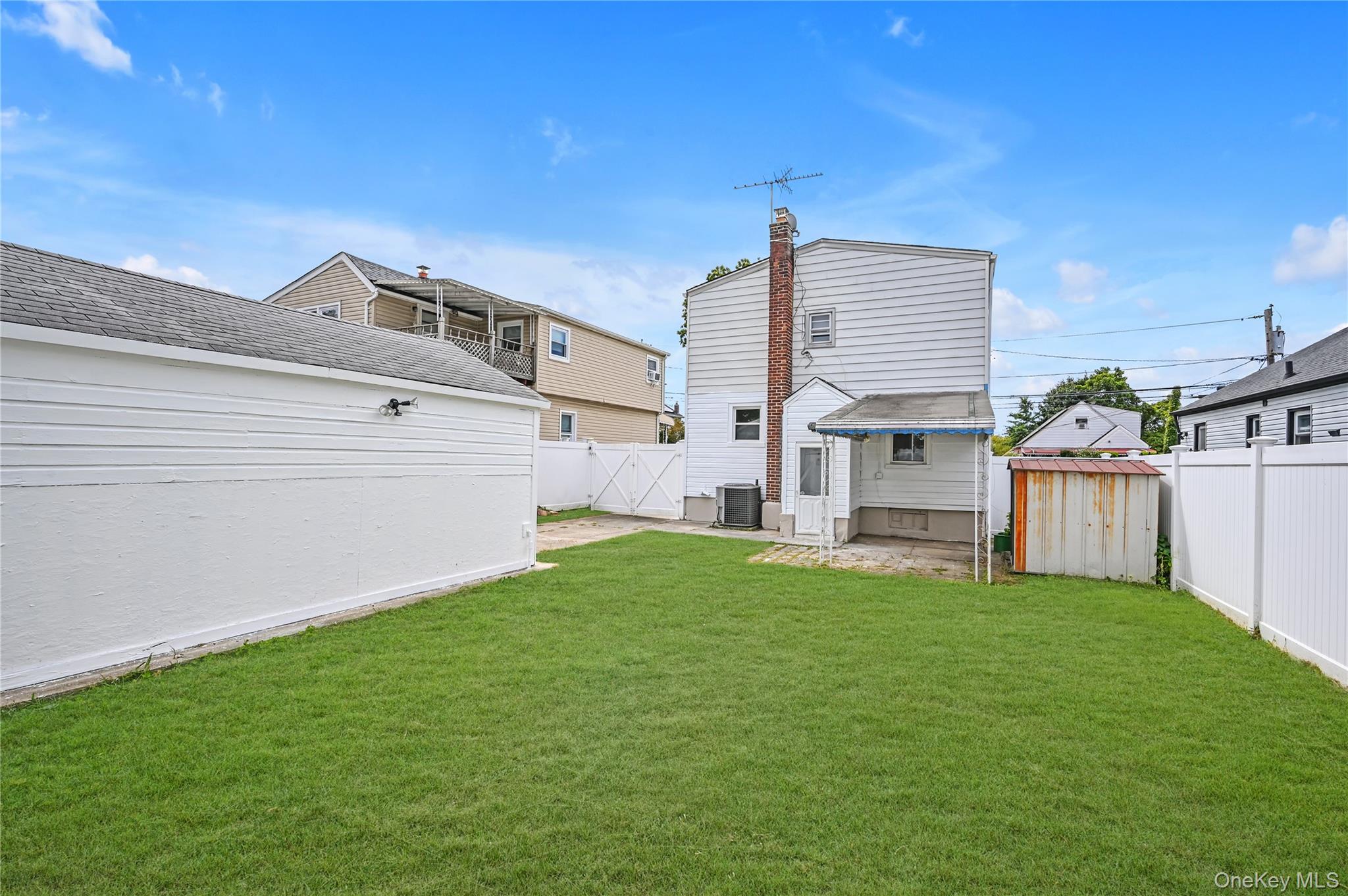 179 Hoffman Avenue, Elmont, NY 11003