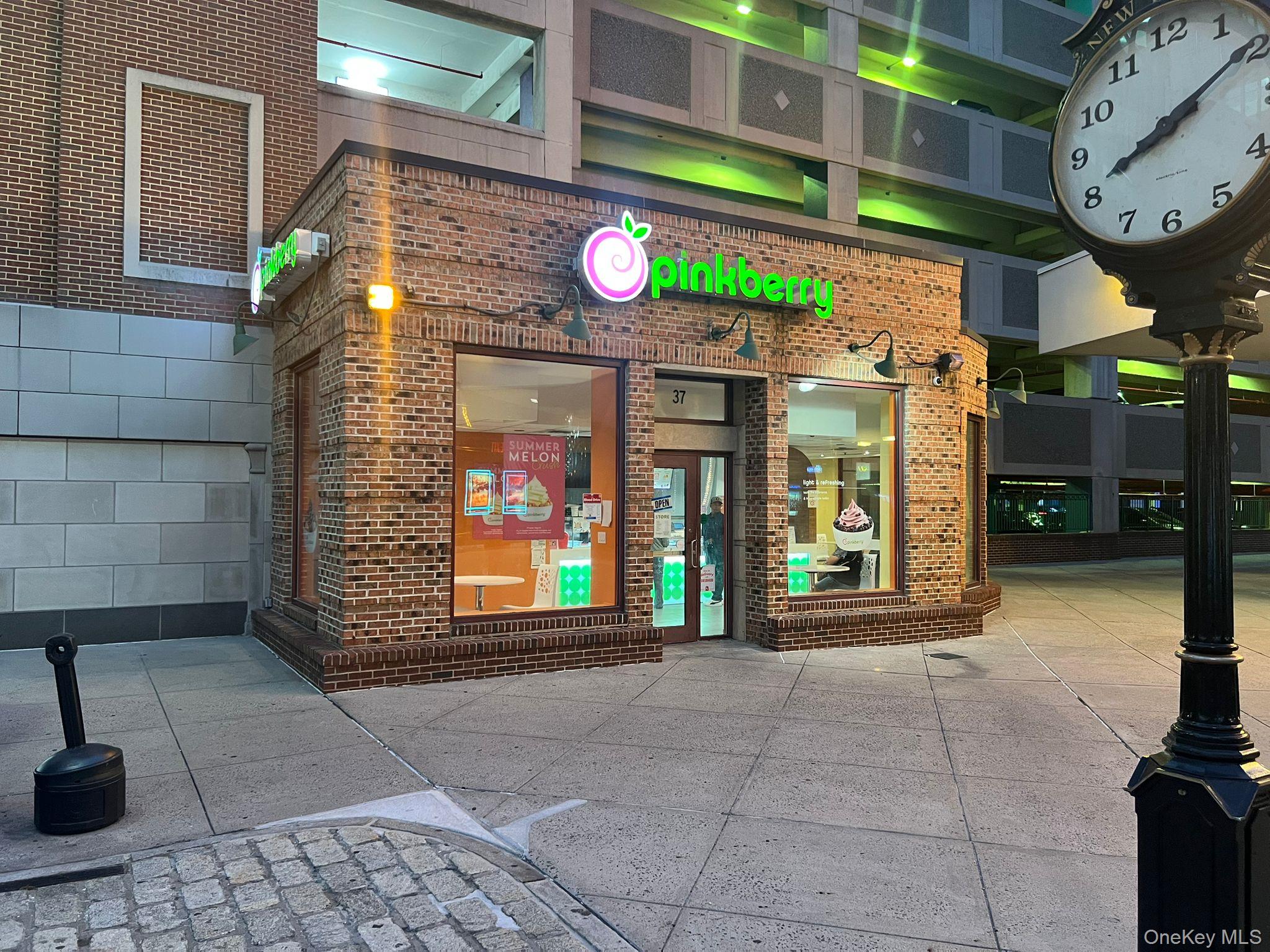 33 Lecount Place, New Rochelle, NY 10801