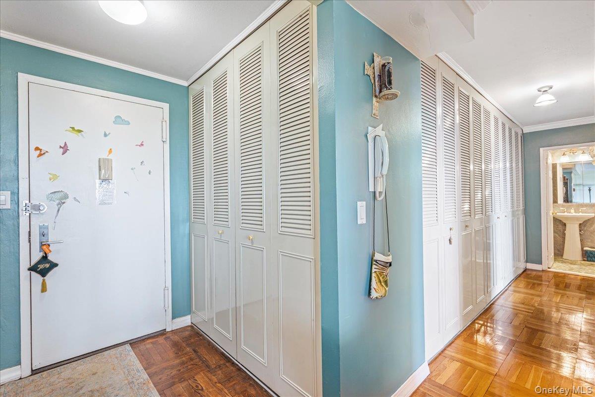 17-85 215th Street # 11S, Bayside, NY 11360