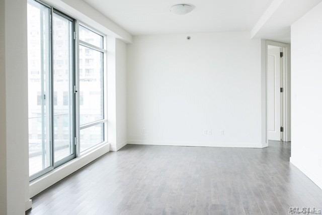 40-55 College Point Blvd # 3B, Flushing, NY 11354