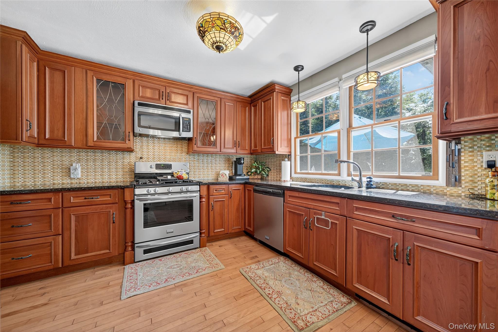 173 Oak Tree Road, Tappan, NY 10983