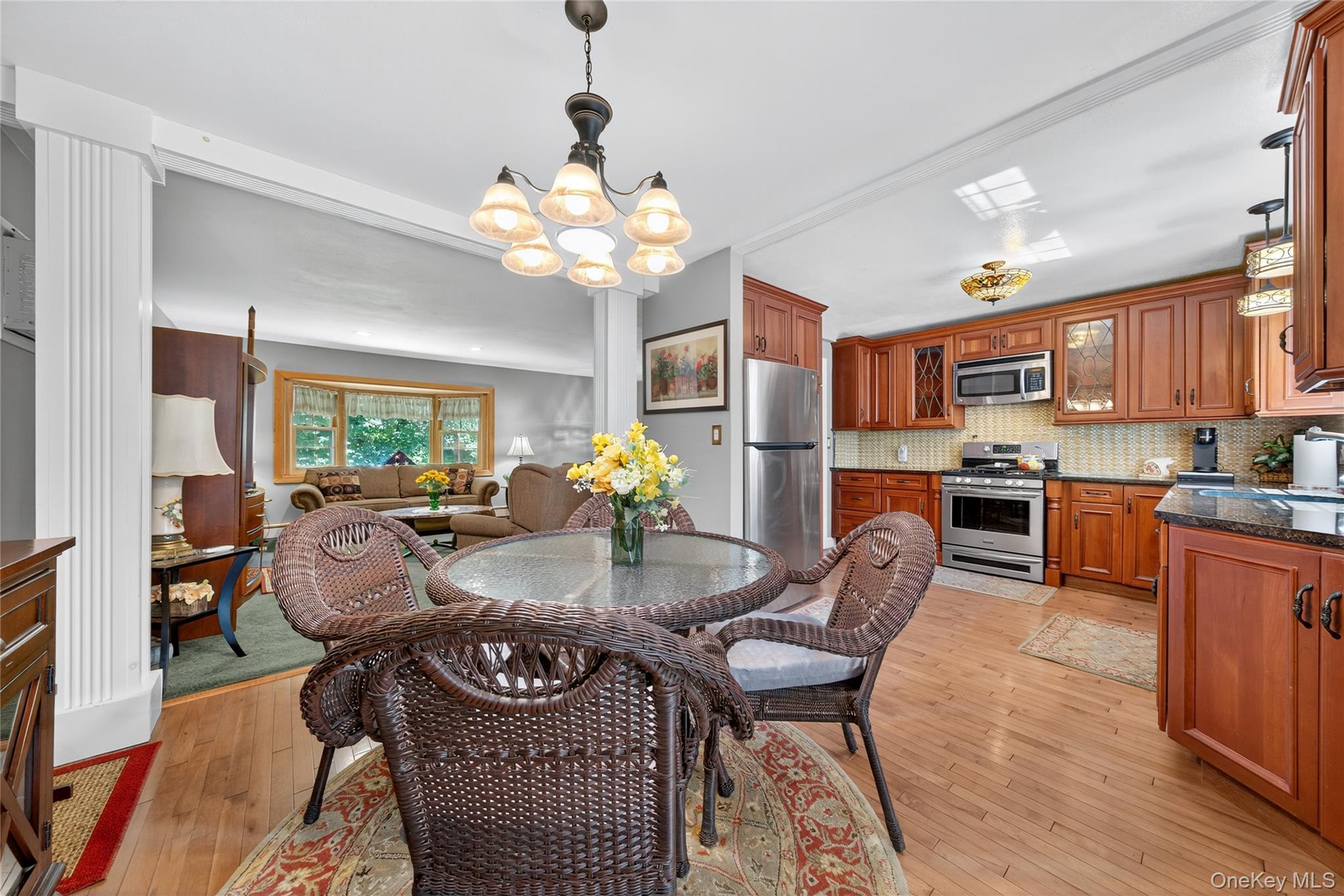 173 Oak Tree Road, Tappan, NY 10983