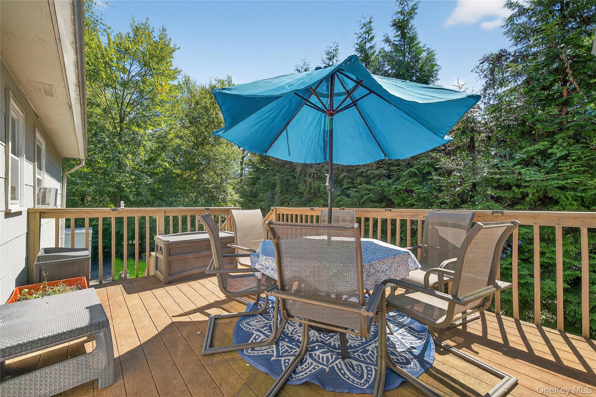 173 Oak Tree Road, Tappan, NY 10983