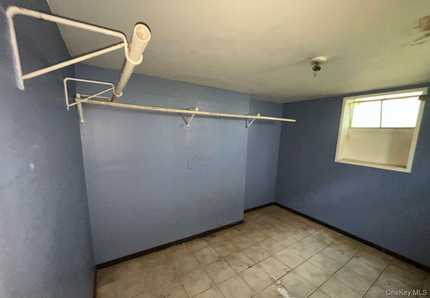 17 Appel Drive E, Shirley, NY 11967