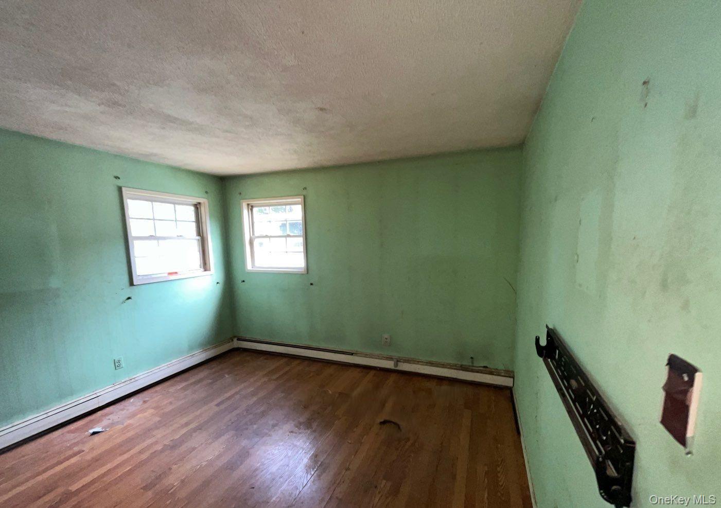 17 Appel Drive E, Shirley, NY 11967