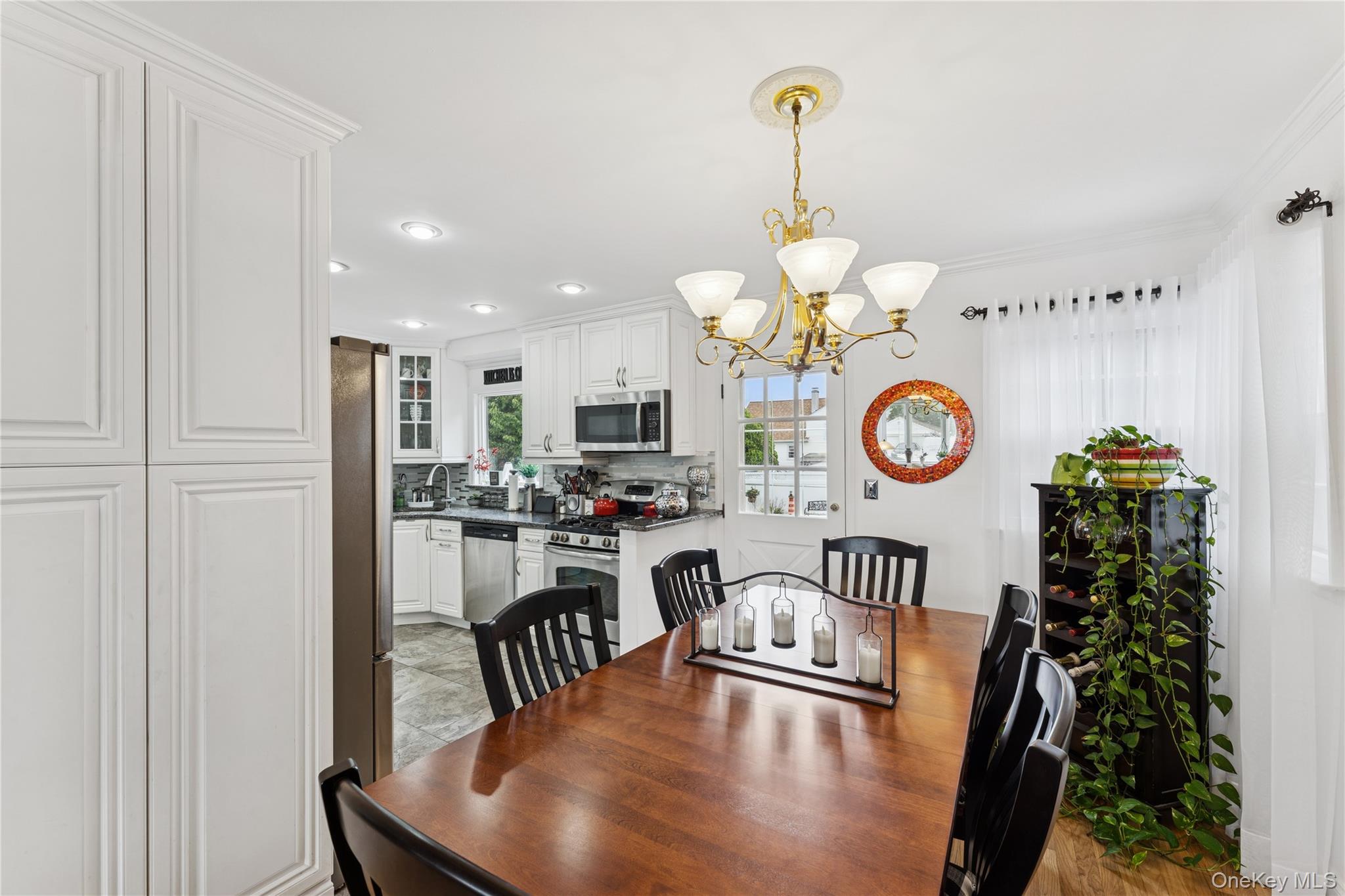 43 Layton Street, Freeport, NY 11520