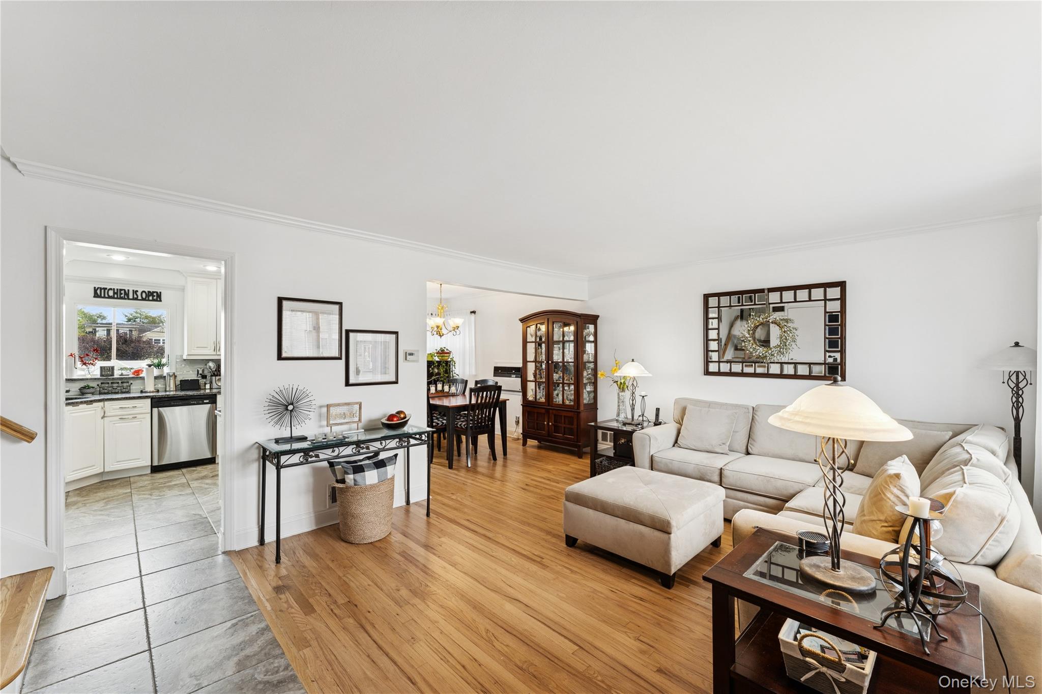 43 Layton Street, Freeport, NY 11520