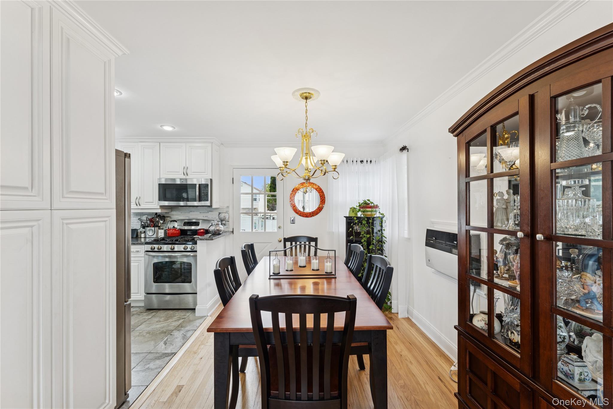 43 Layton Street, Freeport, NY 11520