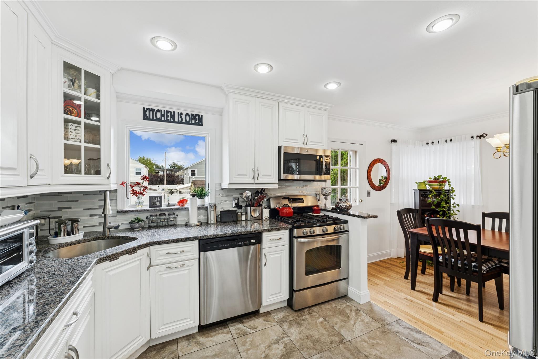 43 Layton Street, Freeport, NY 11520