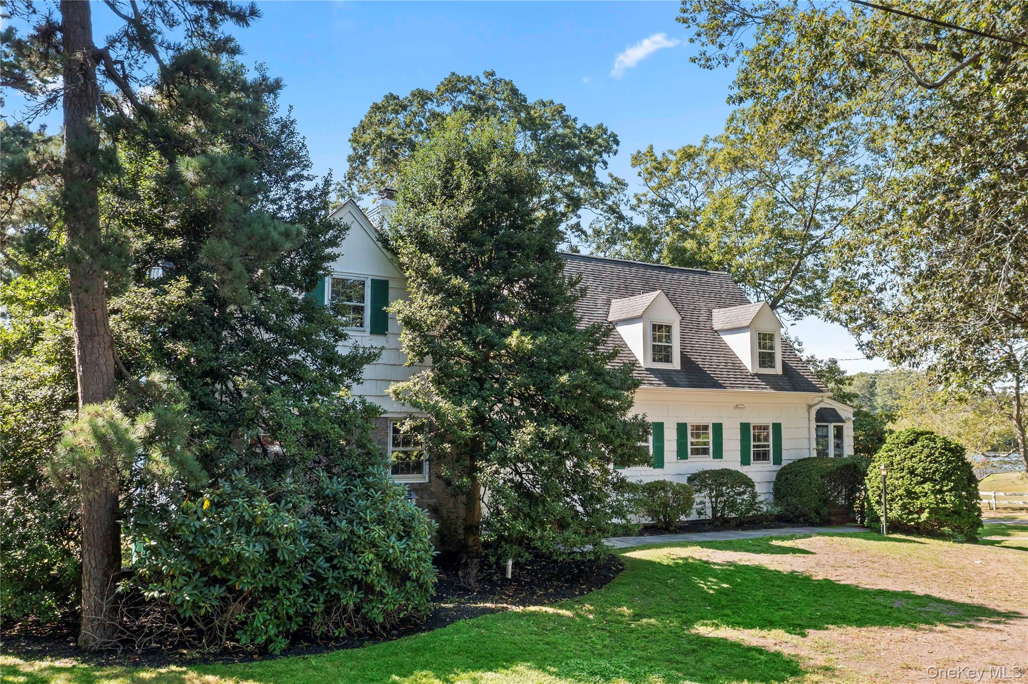 108 Shore Road, Patchogue, NY 11772