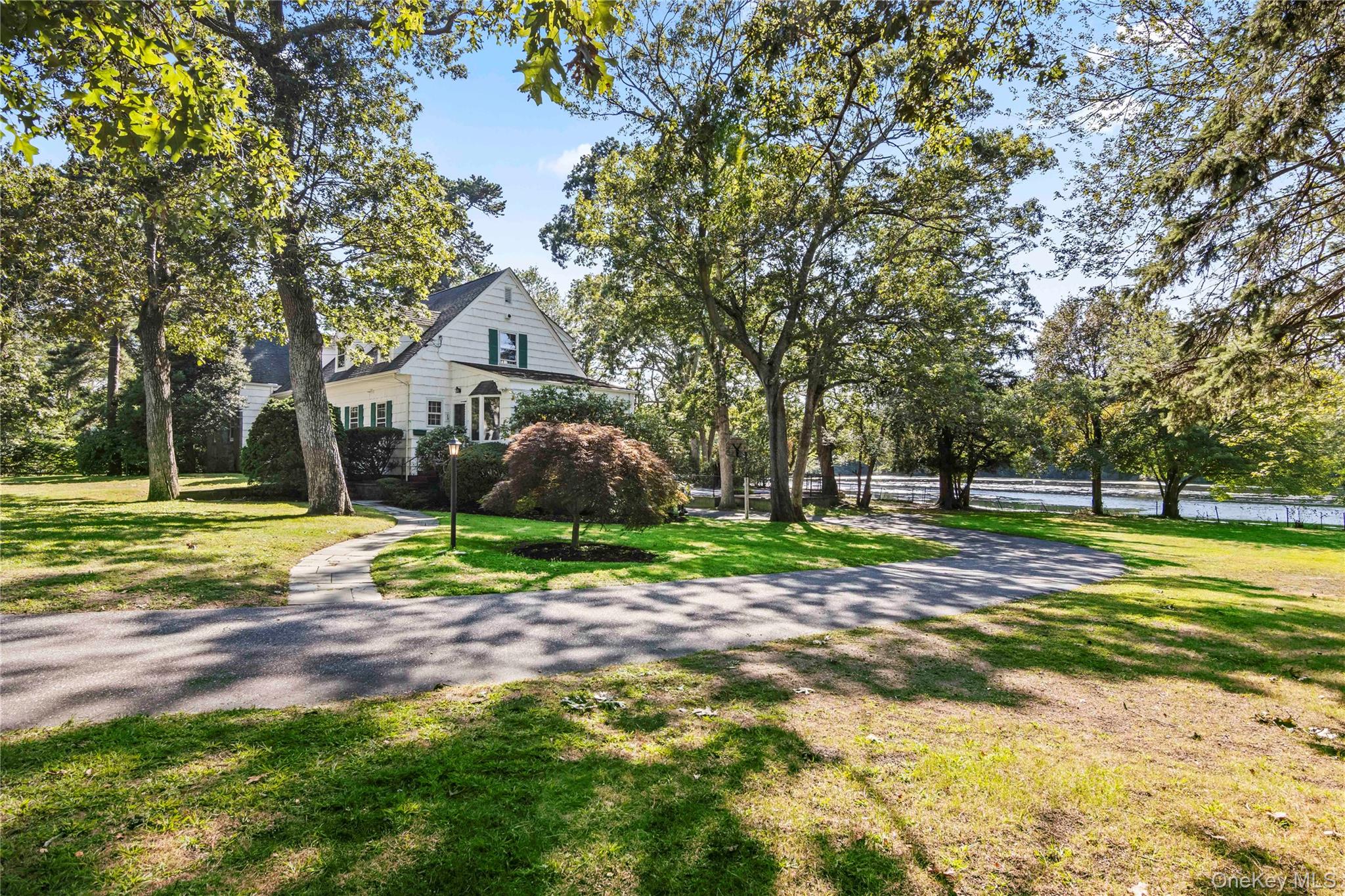 108 Shore Road, Patchogue, NY 11772