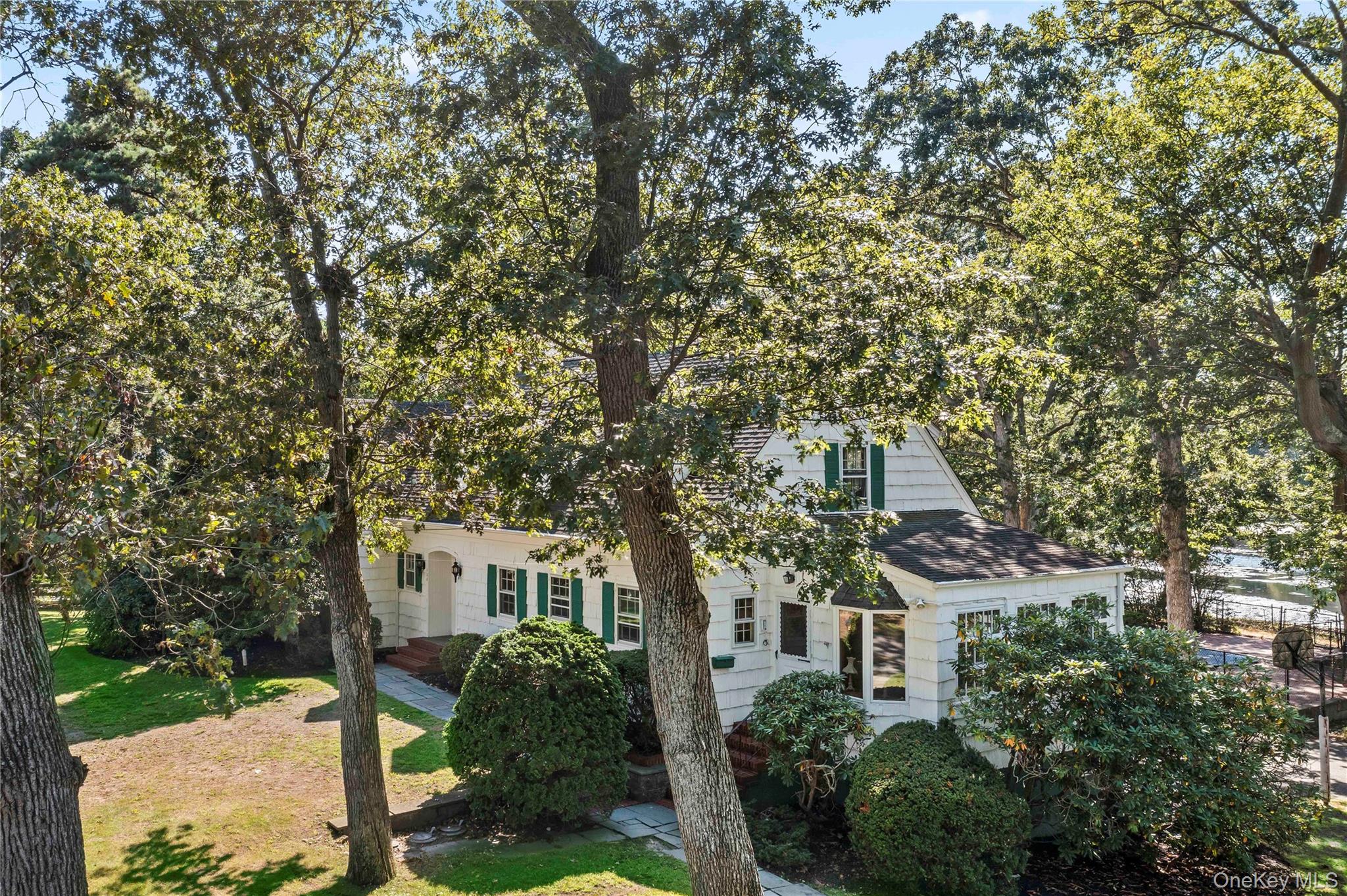 108 Shore Road, Patchogue, NY 11772