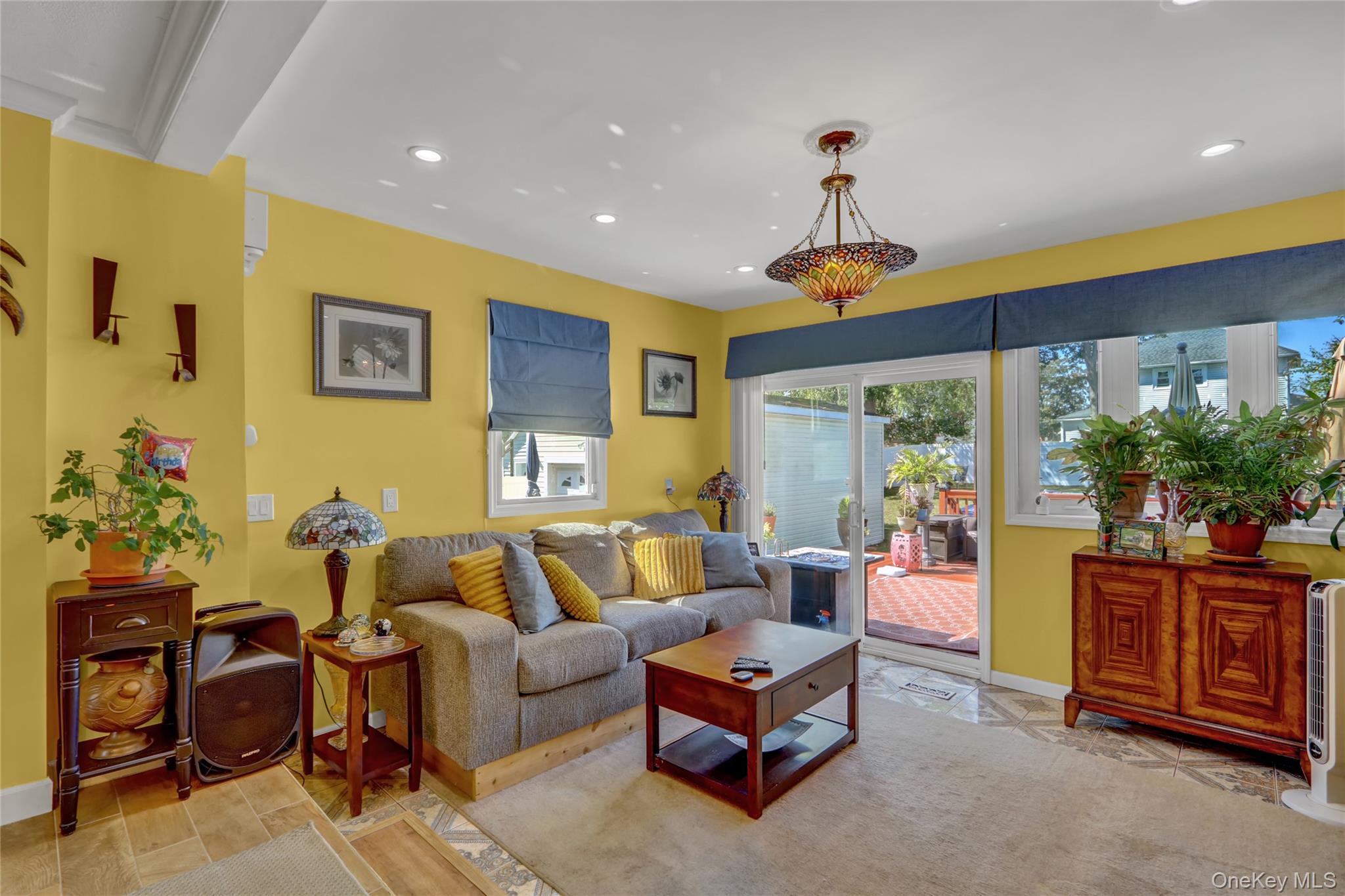 66 Center Avenue, Bay Shore, NY 11706