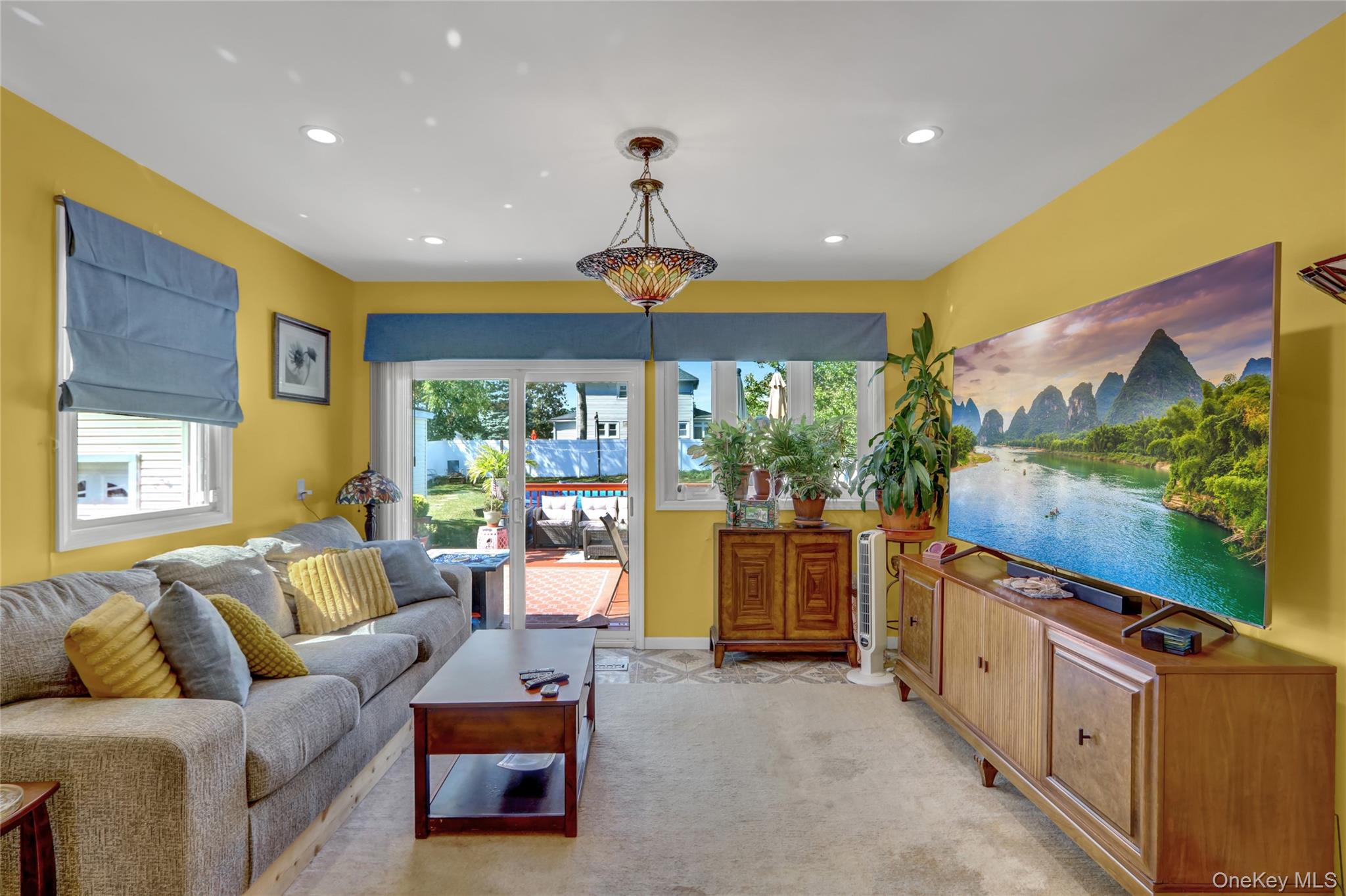 66 Center Avenue, Bay Shore, NY 11706