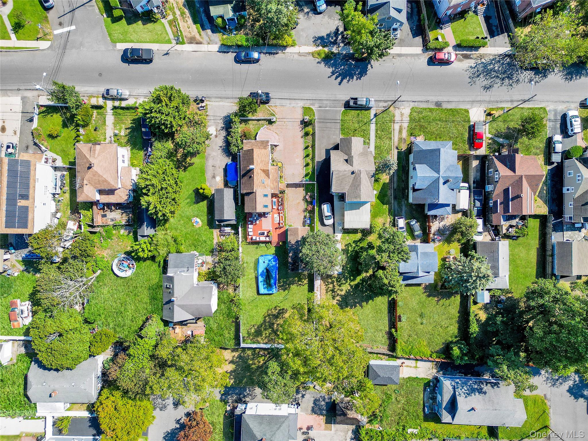 66 Center Avenue, Bay Shore, NY 11706