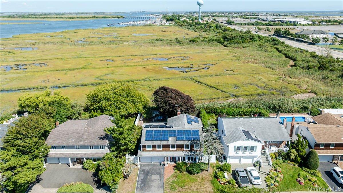 30 Donna Lane, Lido Beach, NY 11561