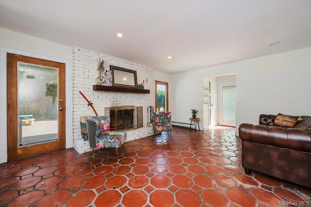 30 Donna Lane, Lido Beach, NY 11561