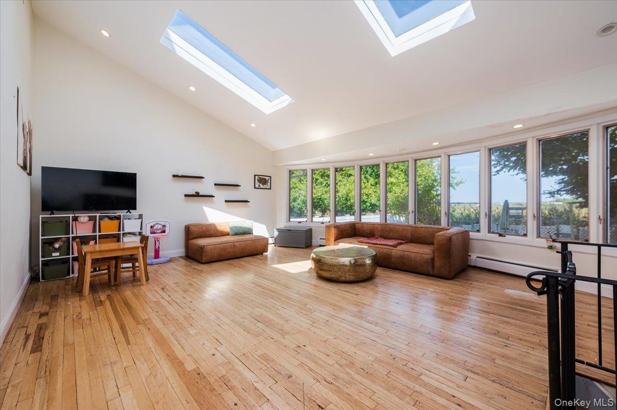 30 Donna Lane, Lido Beach, NY 11561