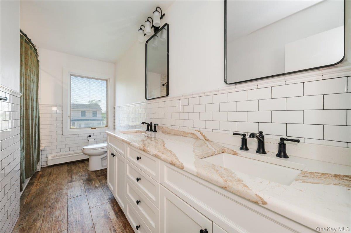 30 Donna Lane, Lido Beach, NY 11561