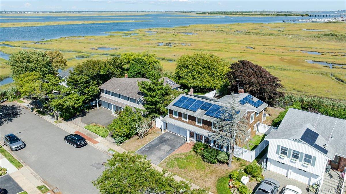 30 Donna Lane, Lido Beach, NY 11561