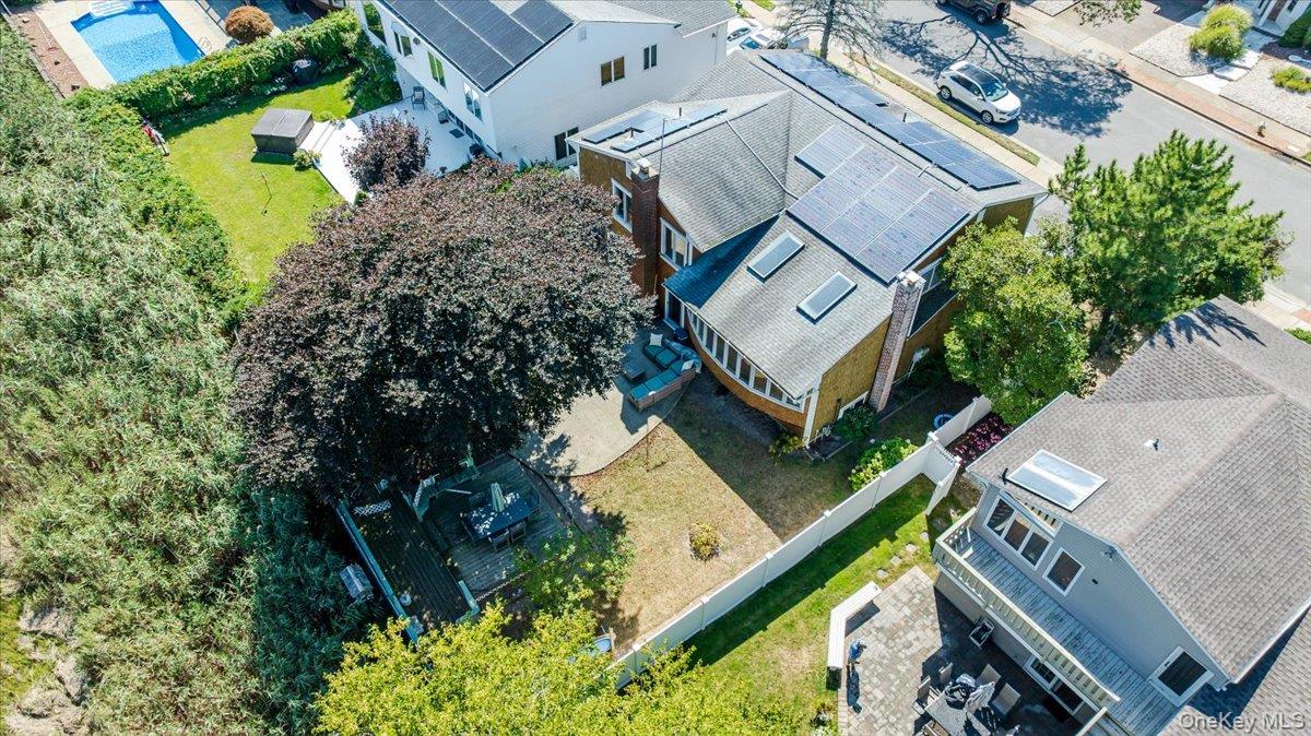 30 Donna Lane, Lido Beach, NY 11561