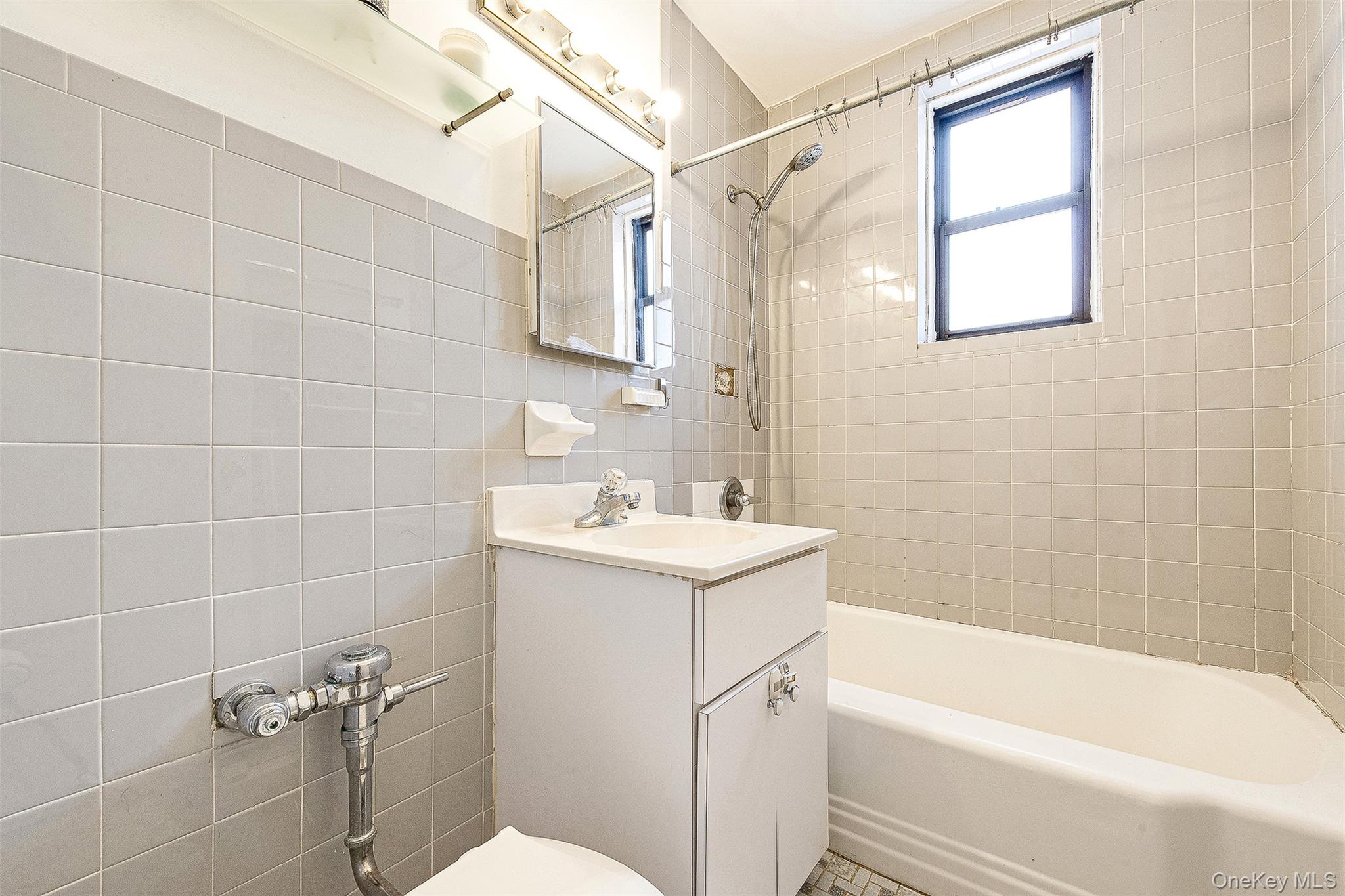 103-25 68th Avenue # 7B, Forest Hills, NY 11375