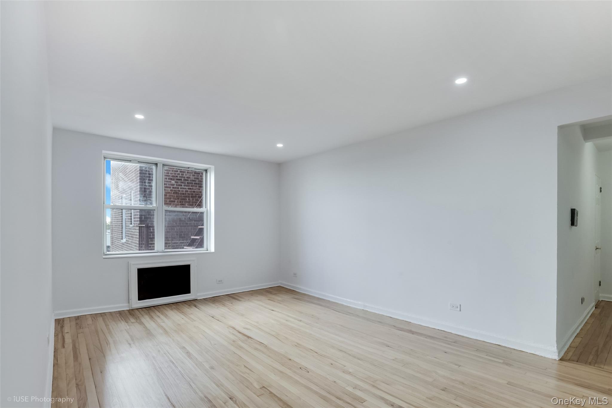 39-20 52nd Street # 4D, Woodside, NY 11377