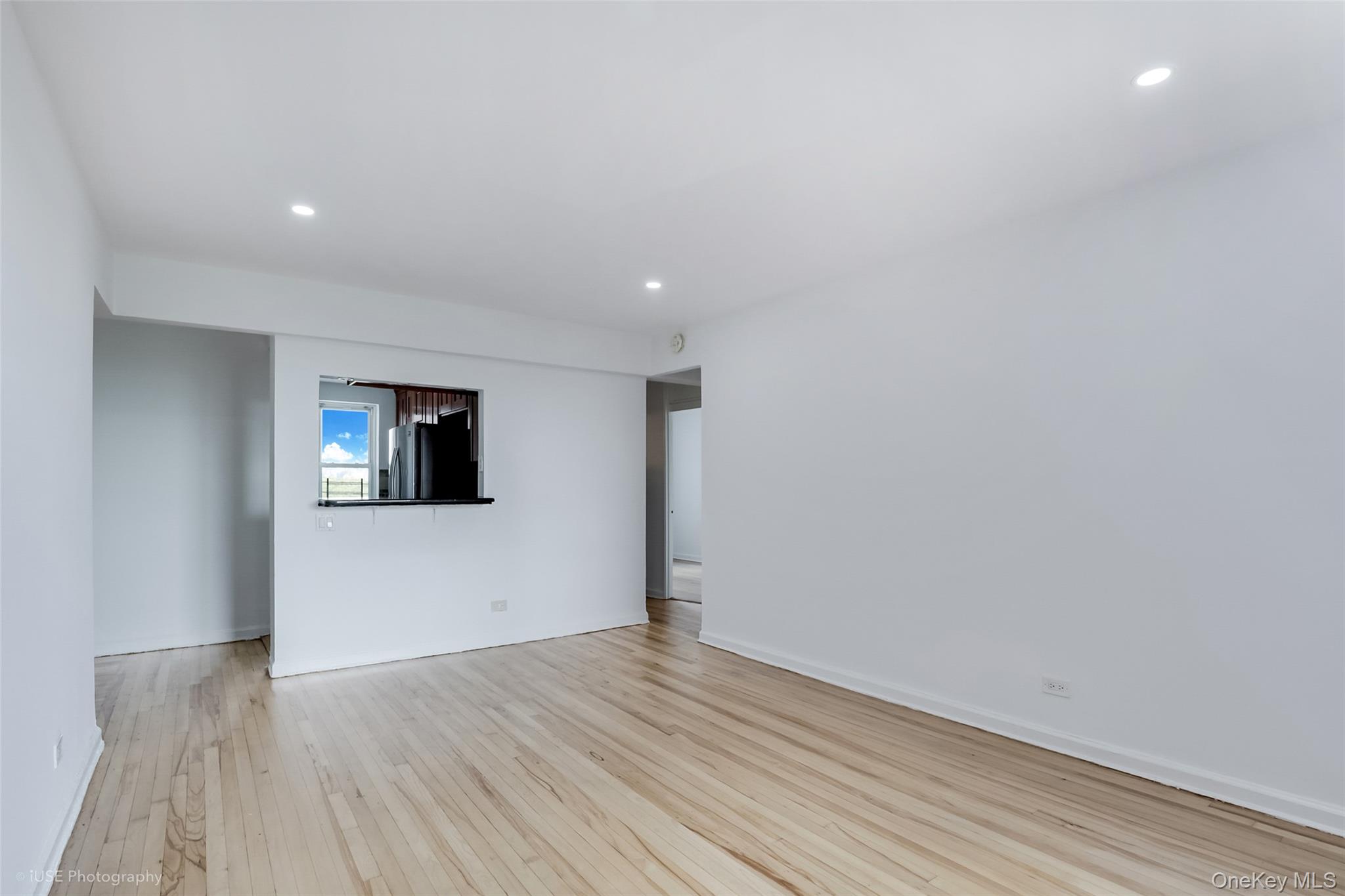 39-20 52nd Street # 4D, Woodside, NY 11377