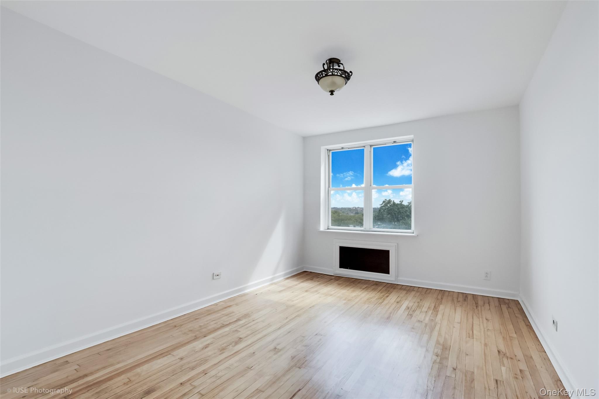 39-20 52nd Street # 4D, Woodside, NY 11377