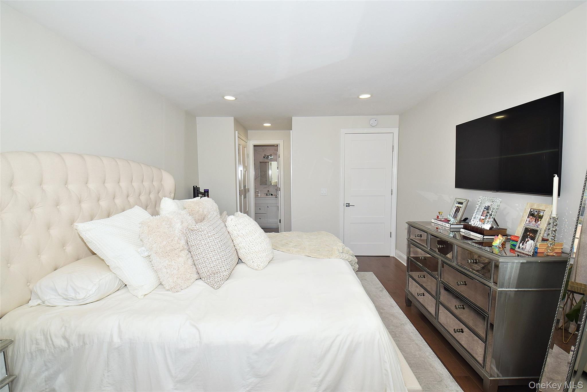 15-01 Jordan Court # 104 U, Bayside, NY 11360