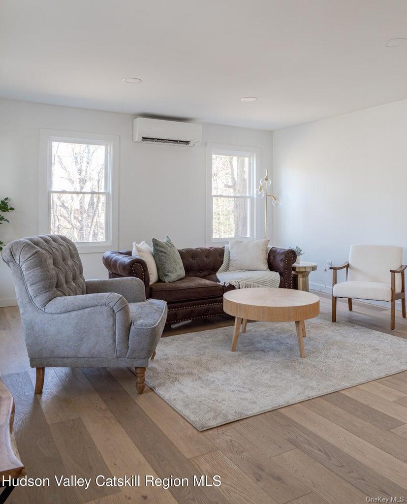 9 Mountain Road, Rosendale, NY 12472